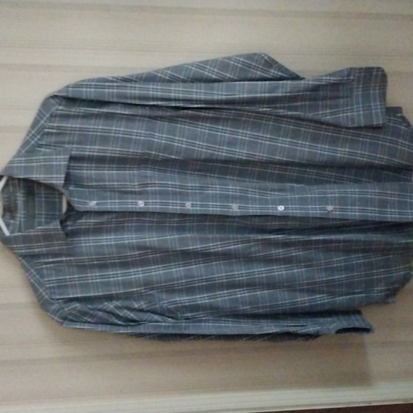 DANIEL Cremieux men's buttonup and button down collar size L - Picture 1 of 2